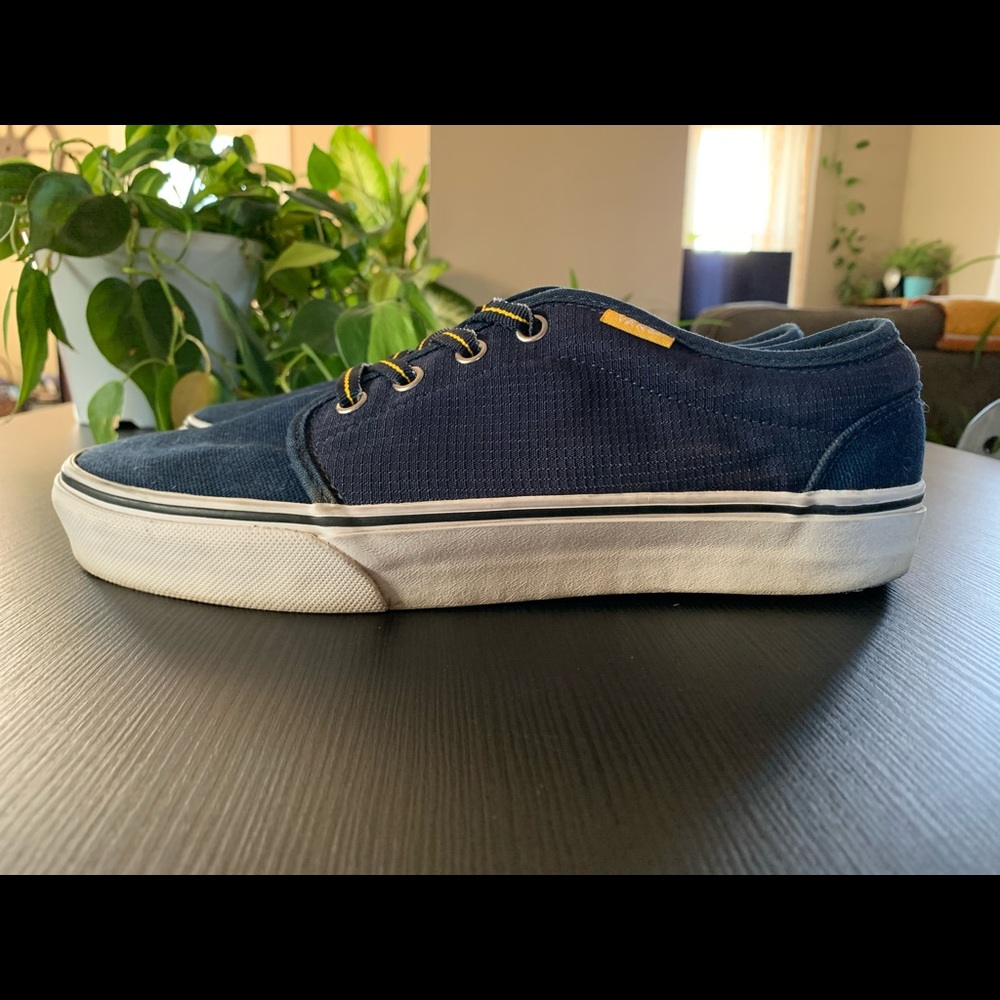 SOLD! Vans!